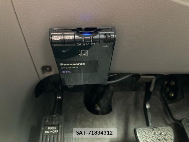 Toyota ALPHARD 2003-11 7720244-20