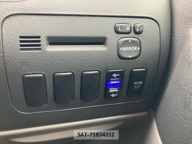 Toyota ALPHARD 2003-11 7720244-22
