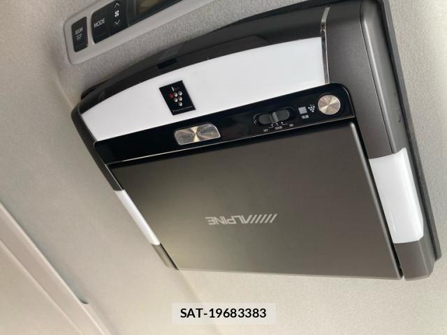 Toyota ALPHARD 2014-03 7720226-14