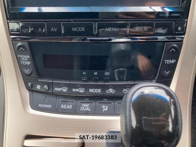 Toyota ALPHARD 2014-03 7720226-17