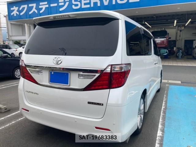 Toyota ALPHARD 2014-03 7720226-2