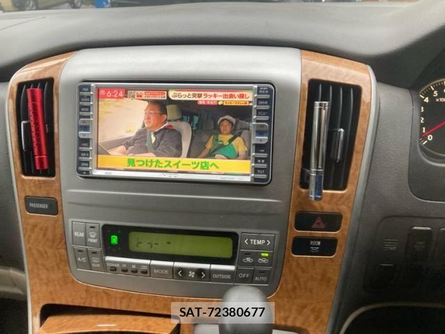 Toyota ALPHARD 2006-03 7720257-18