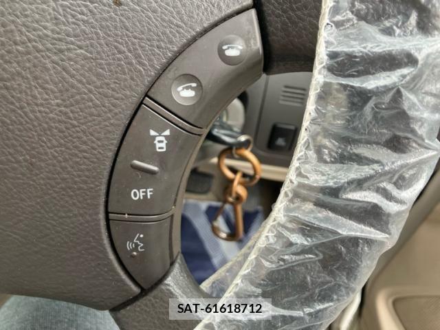 Toyota ALPHARD 2003-10 7782236-17