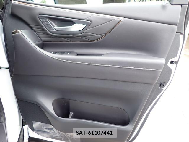 Toyota ALPHARD 2026-05 7875083-18