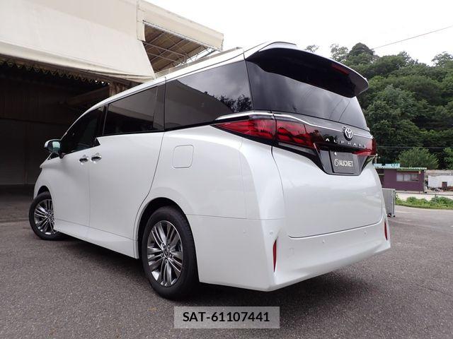 Toyota ALPHARD 2026-05 7875083-2