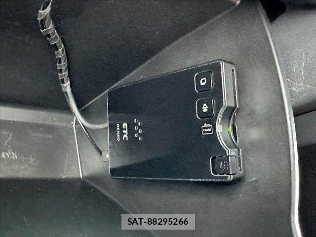 Toyota ALPHARD 2014-03 7875126-6