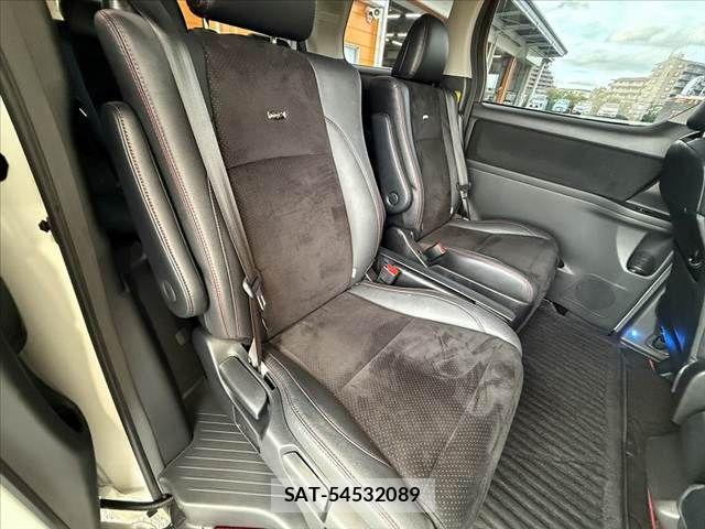 Toyota ALPHARD 2013-09 7875129-17