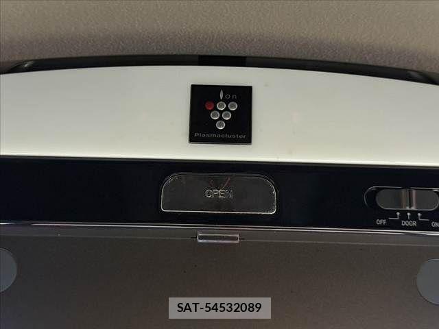 Toyota ALPHARD 2013-09 7875129-25