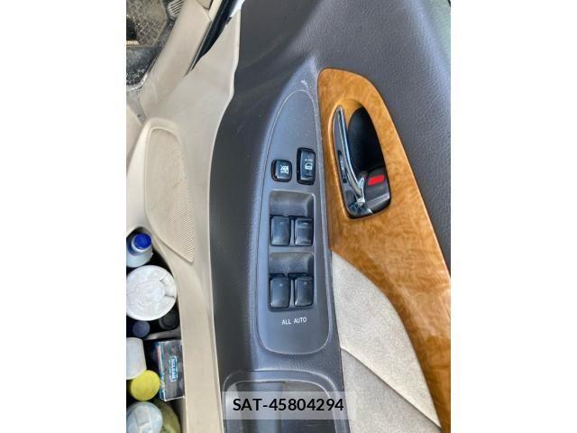 Toyota ALPHARD 2006-03 7875138-17