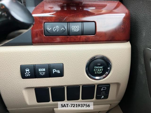 Toyota ALPHARD 2010-06 7875135-17
