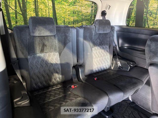 Toyota ALPHARD 2019-05 7902168-9