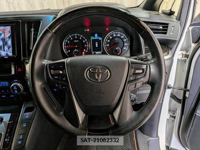 Toyota ALPHARD 2017-12 7902171-9
