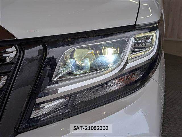 Toyota ALPHARD 2017-12 7902171-10