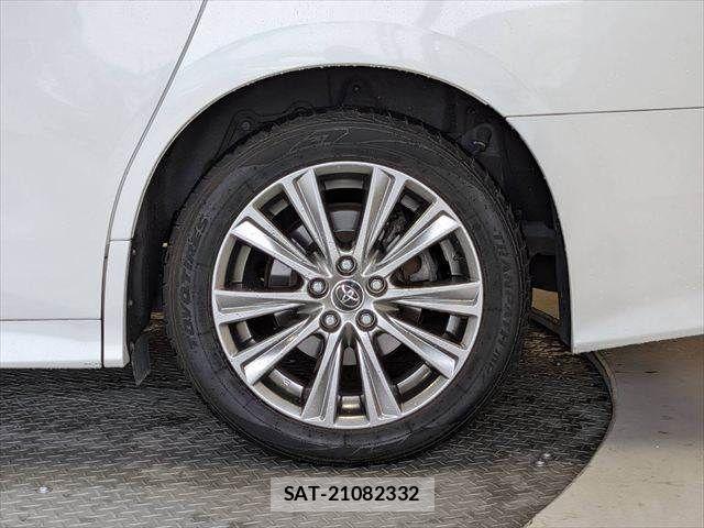 Toyota ALPHARD 2017-12 7902171-12