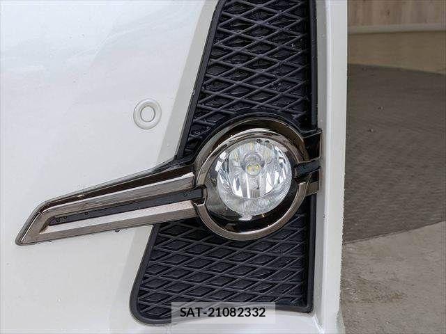 Toyota ALPHARD 2017-12 7902171-21