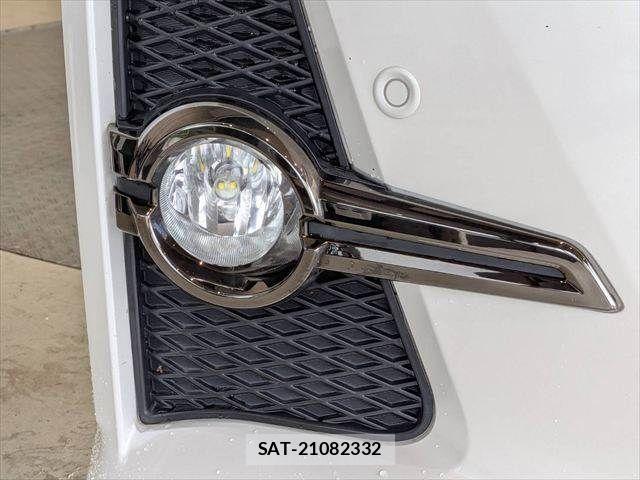 Toyota ALPHARD 2017-12 7902171-23