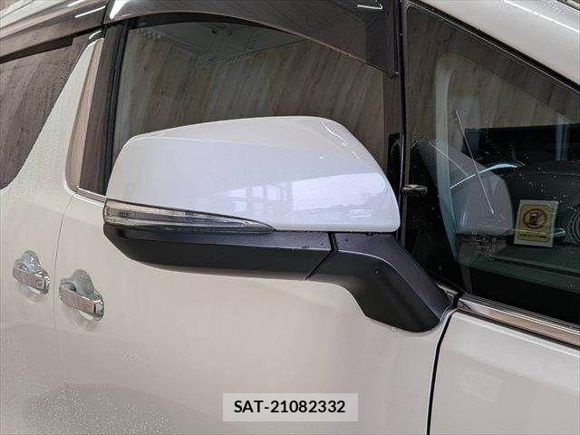 Toyota ALPHARD 2017-12 7902171-25