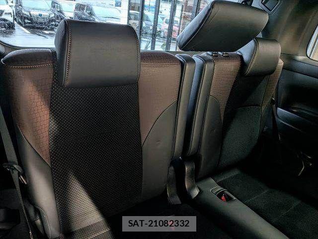 Toyota ALPHARD 2017-12 7902171-6