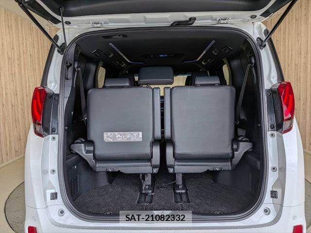Toyota ALPHARD 2017-12 7902171-8