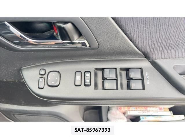 Toyota ALPHARD 2010-04 7902179-8