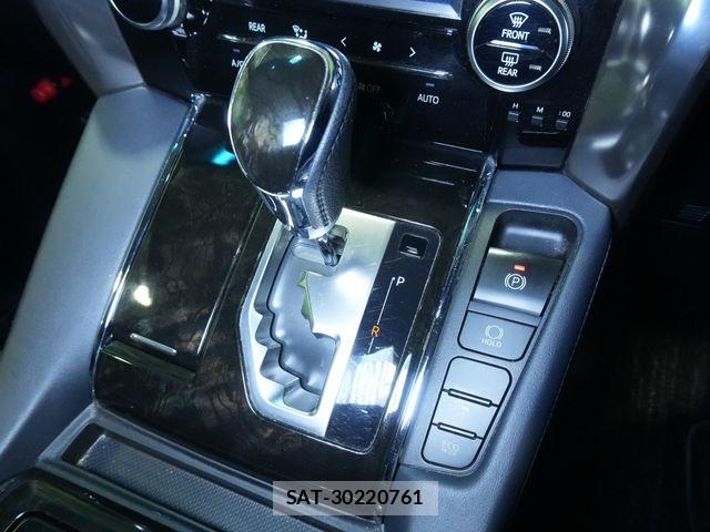 Toyota ALPHARD 2015-07 7902167-16