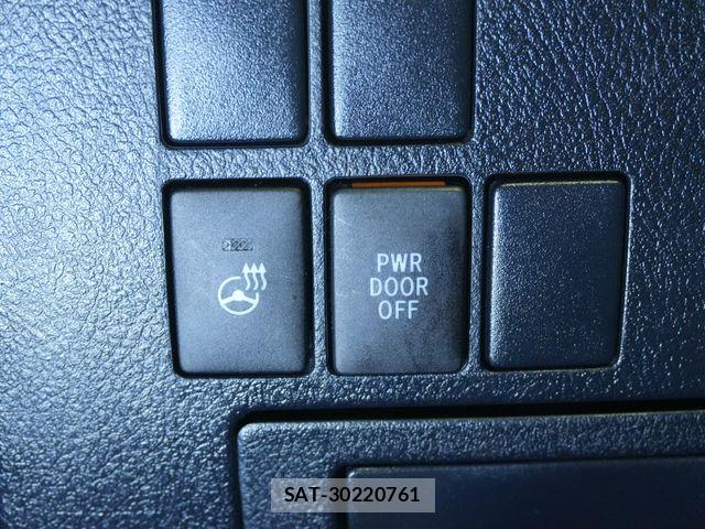 Toyota ALPHARD 2015-07 7902167-17