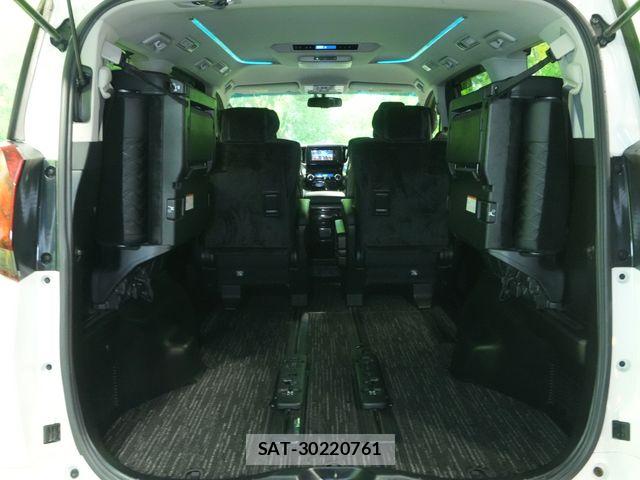 Toyota ALPHARD 2015-07 7902167-23