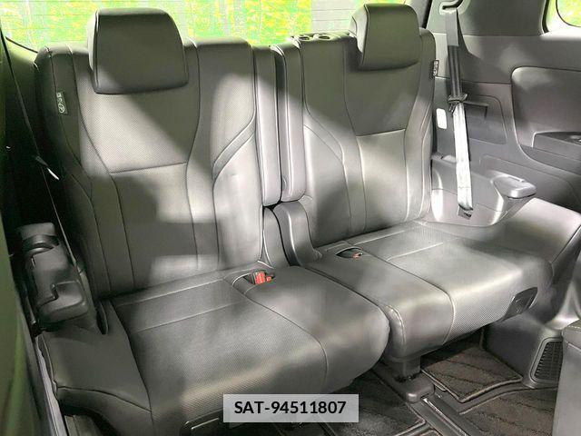 Toyota ALPHARD 2023-12 7902156-10