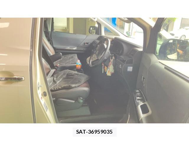 Toyota ALPHARD 2014-11 7902178-8