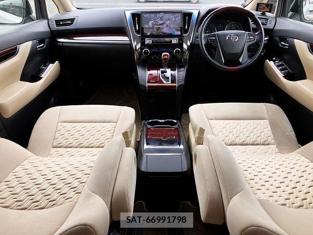 Toyota ALPHARD 2017-11 7902169-1