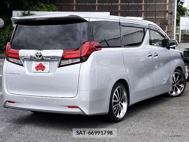 Toyota ALPHARD 2017-11 7902169-2