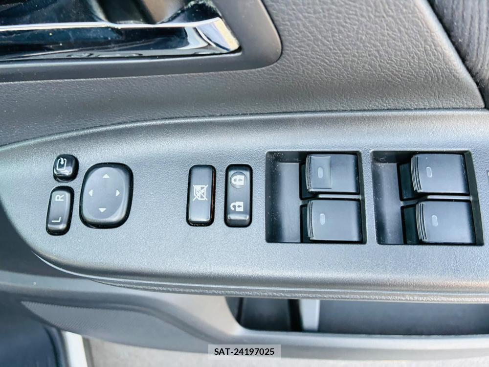Toyota ALPHARD 2010-09 7892151-21