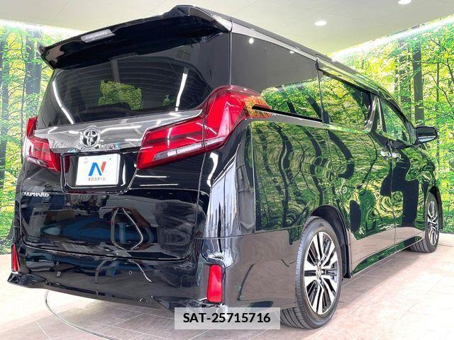 Toyota ALPHARD 2023-03 7960352-16