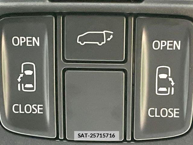 Toyota ALPHARD 2023-03 7960352-5
