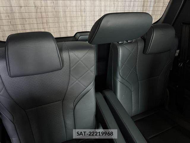 Toyota ALPHARD 2024-11 7960338-12