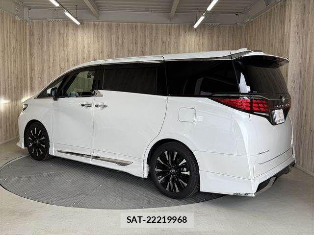 Toyota ALPHARD 2024-11 7960338-23