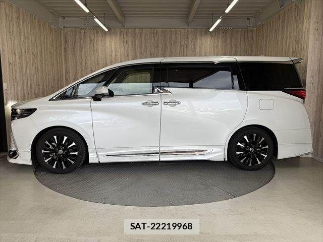 Toyota ALPHARD 2024-11 7960338-24