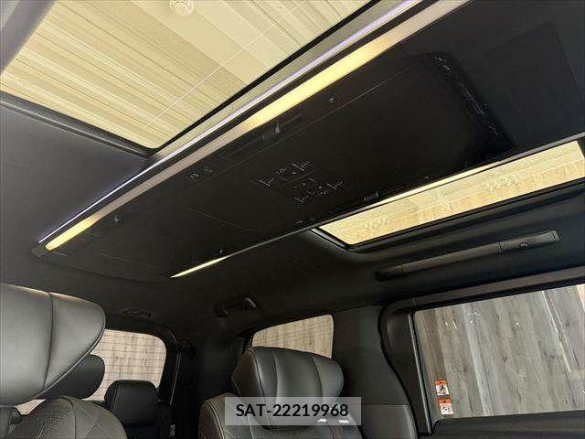 Toyota ALPHARD 2024-11 7960338-7