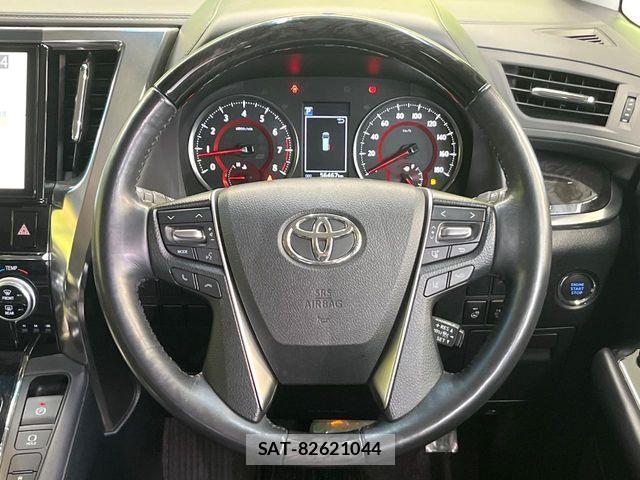 Toyota ALPHARD 2019-11 7960358-11