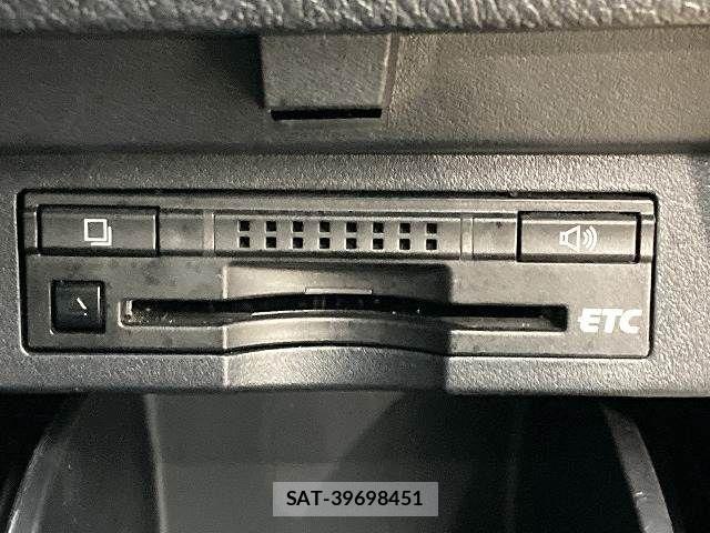 Toyota ALPHARD 2016-03 7960371-9