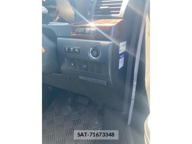 Toyota ALPHARD 2013-09 7960382-19