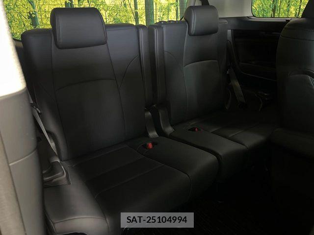 Toyota ALPHARD 2023-03 7960356-11