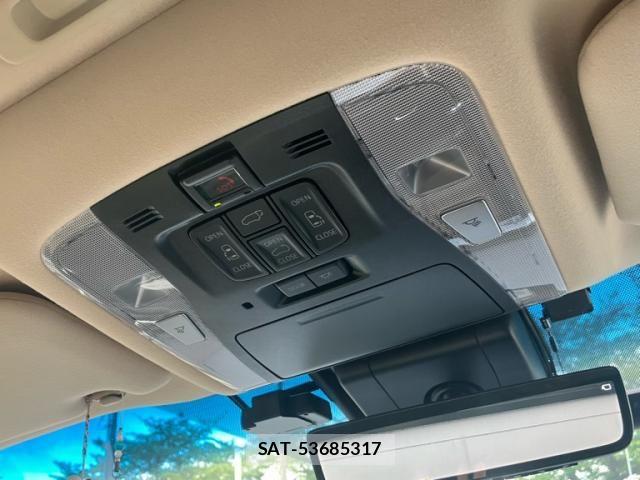 Toyota ALPHARD 2020-06 7960359-25