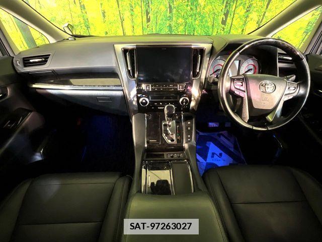 Toyota ALPHARD 2019-06 7978368-1