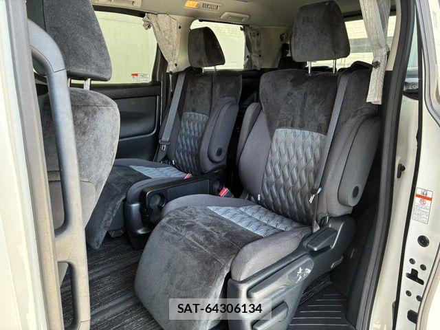 Toyota ALPHARD 2019-02 7978375-24
