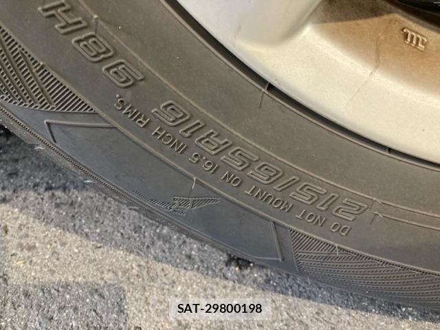 Toyota ALPHARD 2012-03 7978386-12