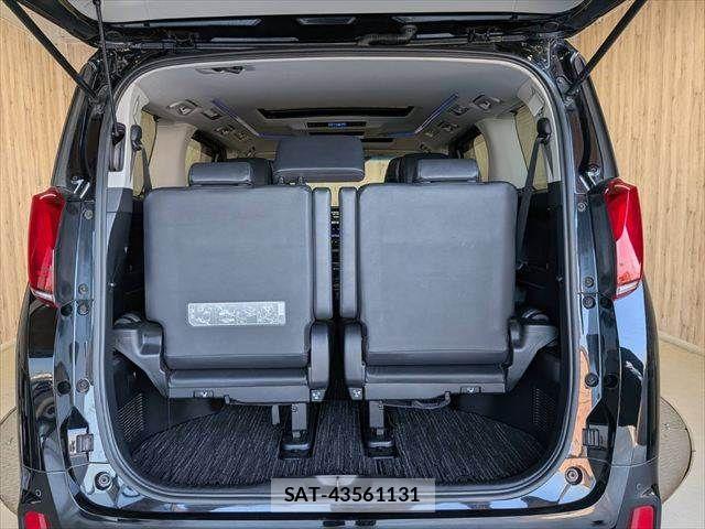 Toyota ALPHARD 2018-09 7978371-12