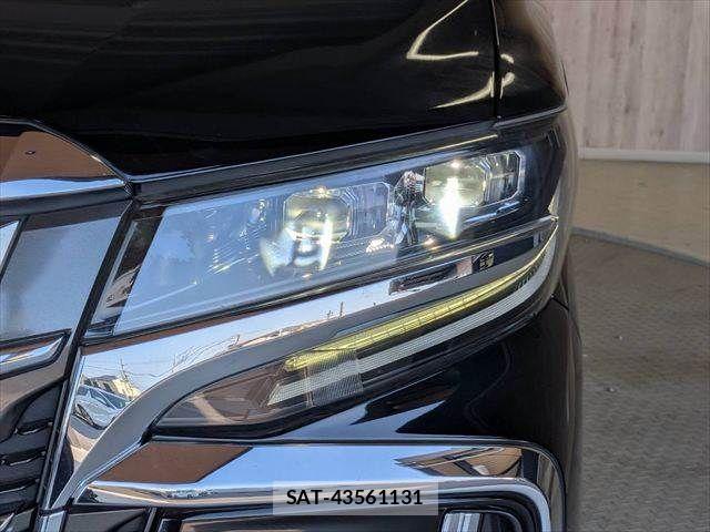 Toyota ALPHARD 2018-09 7978371-14