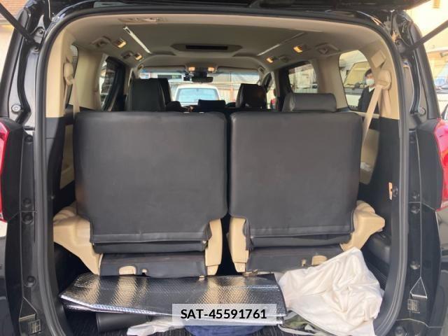 Toyota ALPHARD 2018-08 7978383-28