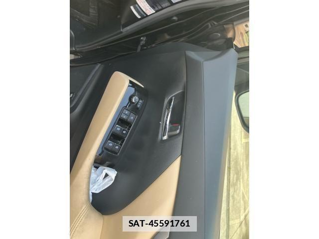 Toyota ALPHARD 2018-08 7978383-6